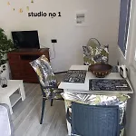 Evestudioskos Кос