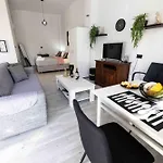 Evestudioskos Кос